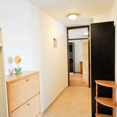 Apartment Patty